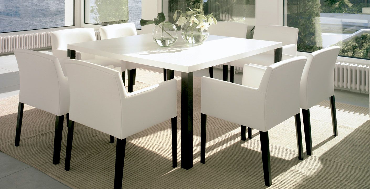 CLOE by Andreu World