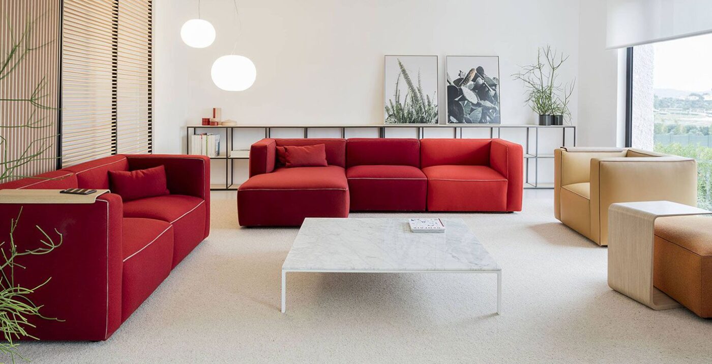 DADO by Andreu World