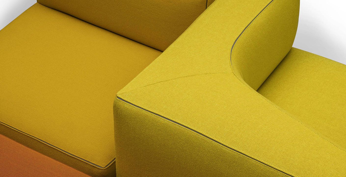 DADO by Andreu World