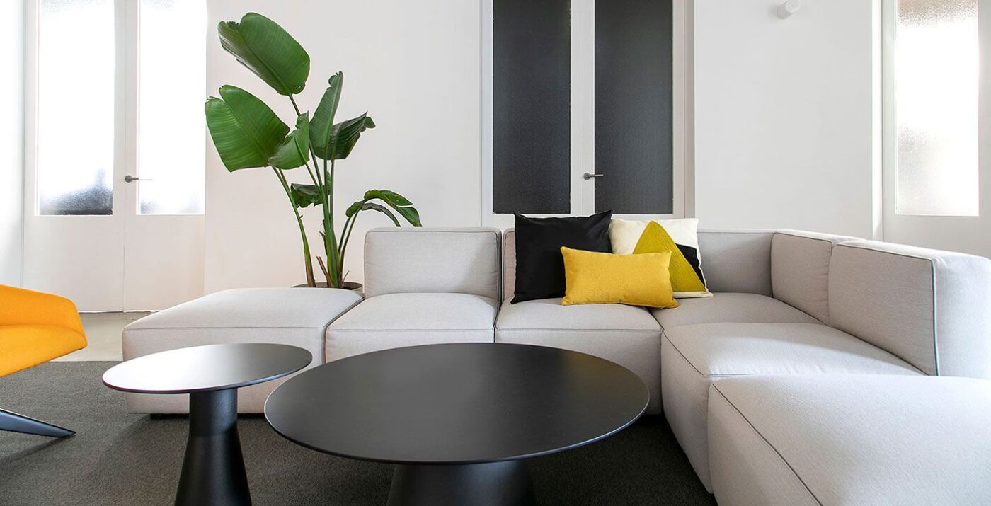 DADO by Andreu World