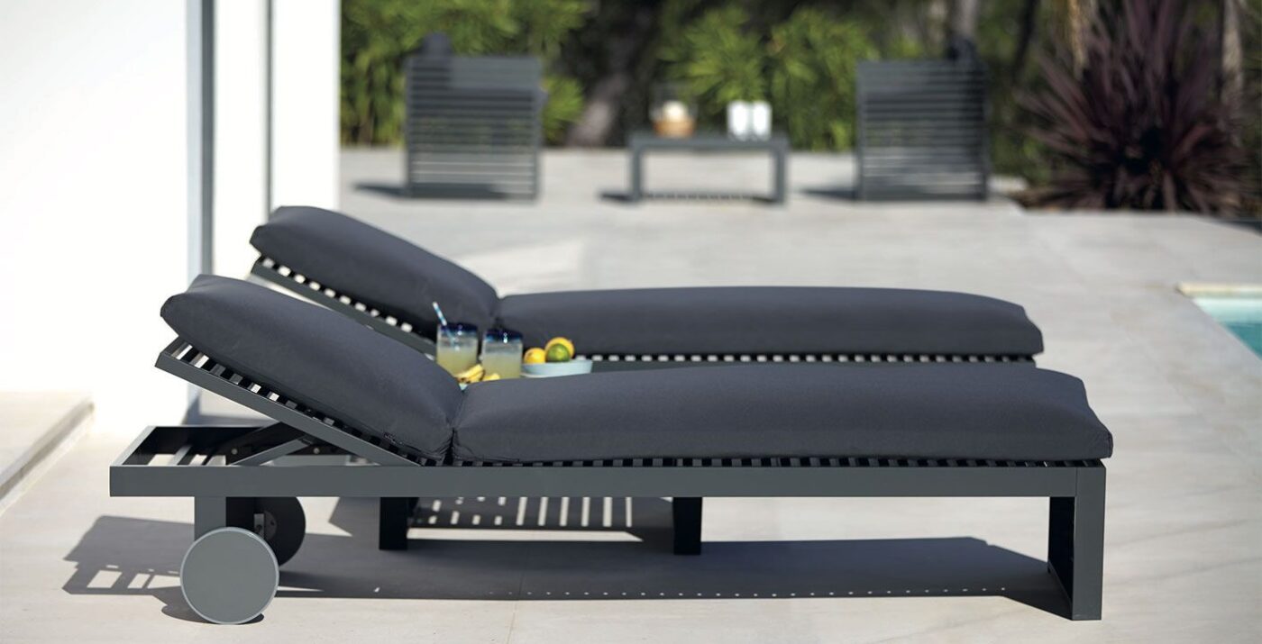 DNA by Gandia Blasco