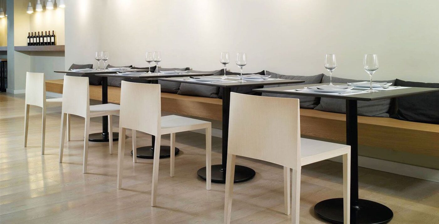 DUAL OCCASIONAL TABLE by Andreu World