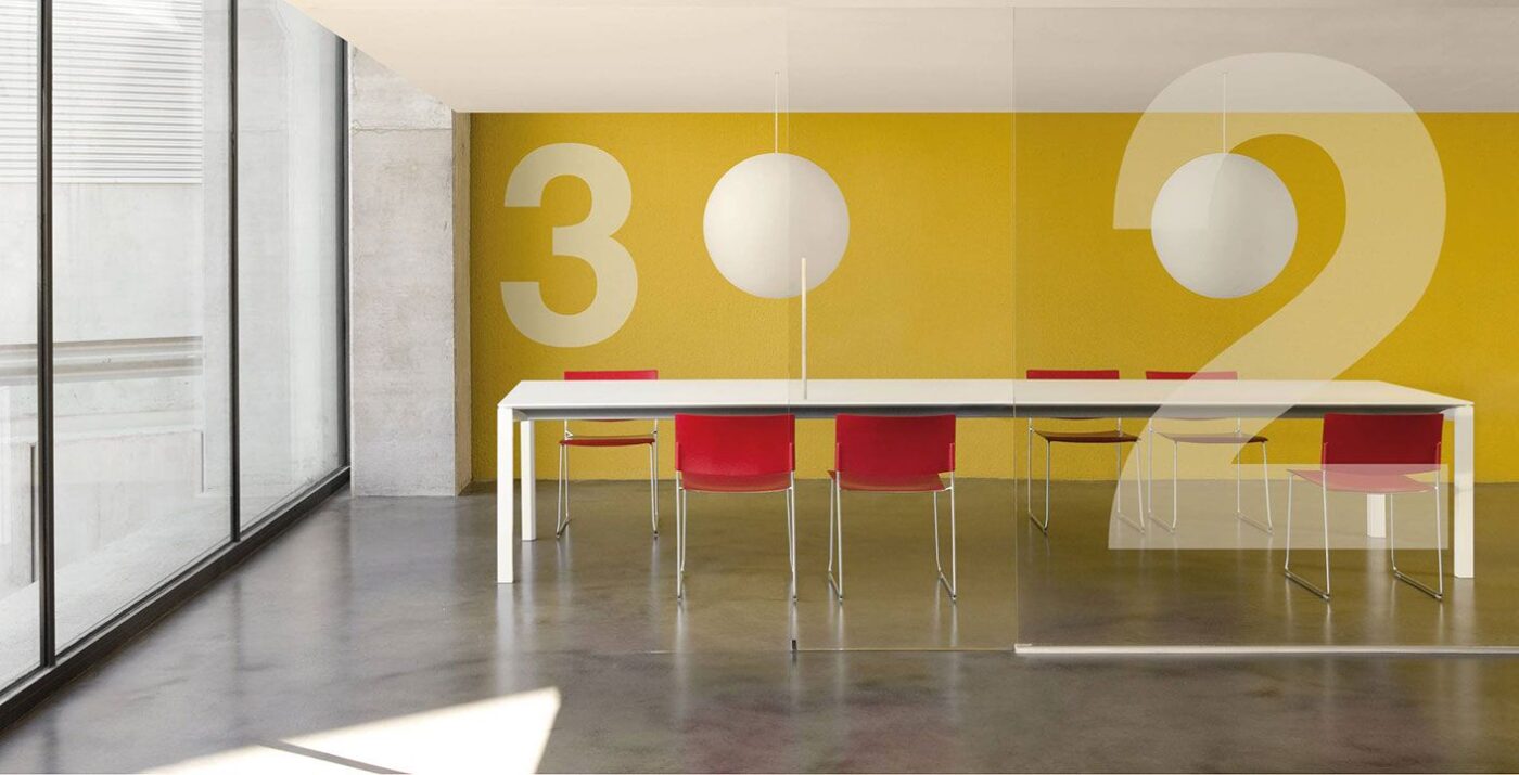 EXTRA TABLE by Andreu World