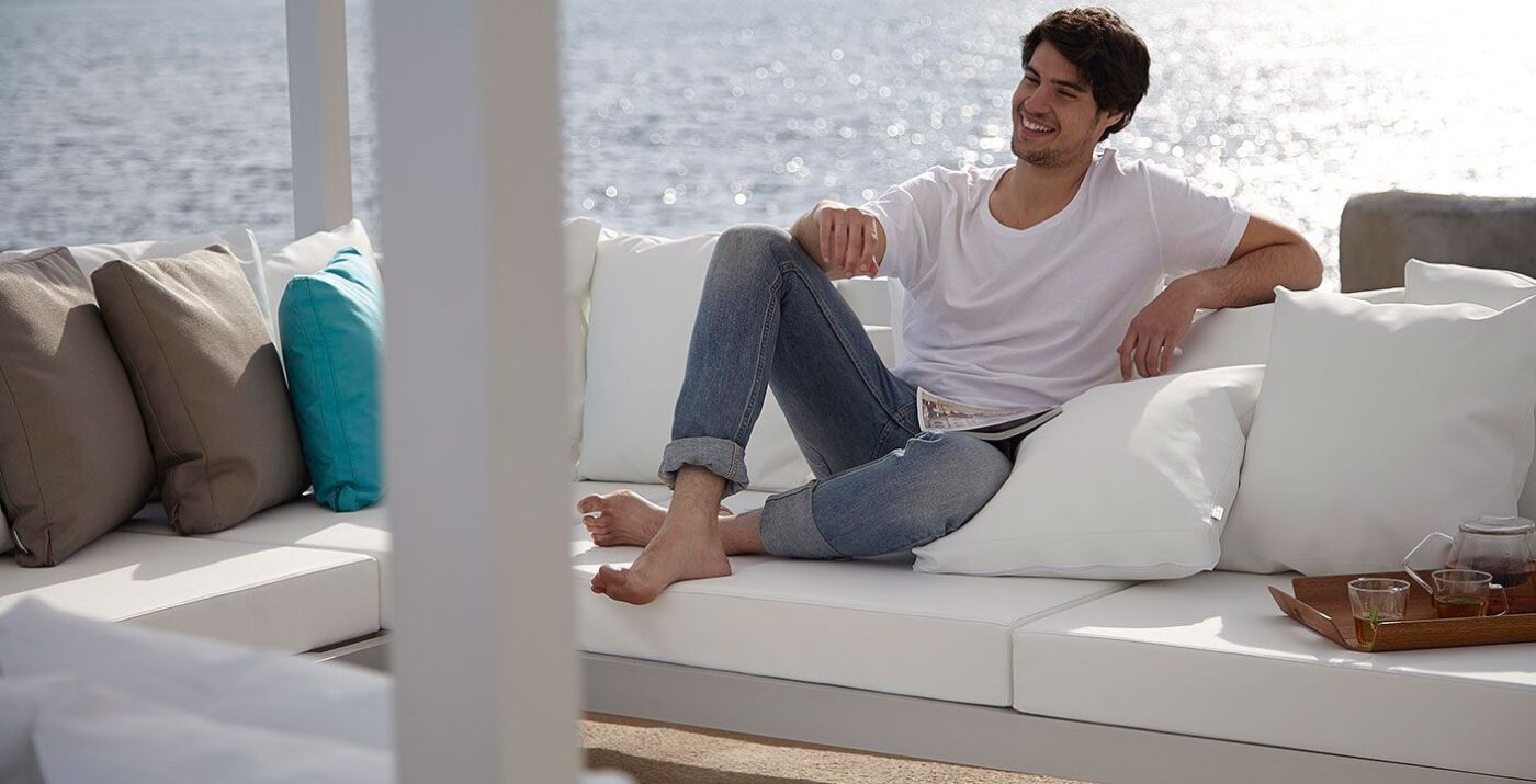PERGOLA SOFA by Gandia Blasco