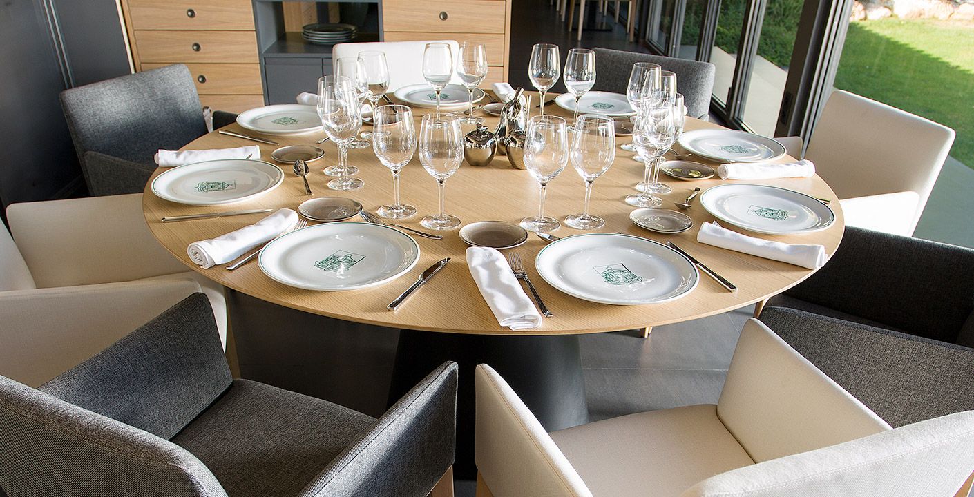 REVERSE CONFERENCE by Andreu World