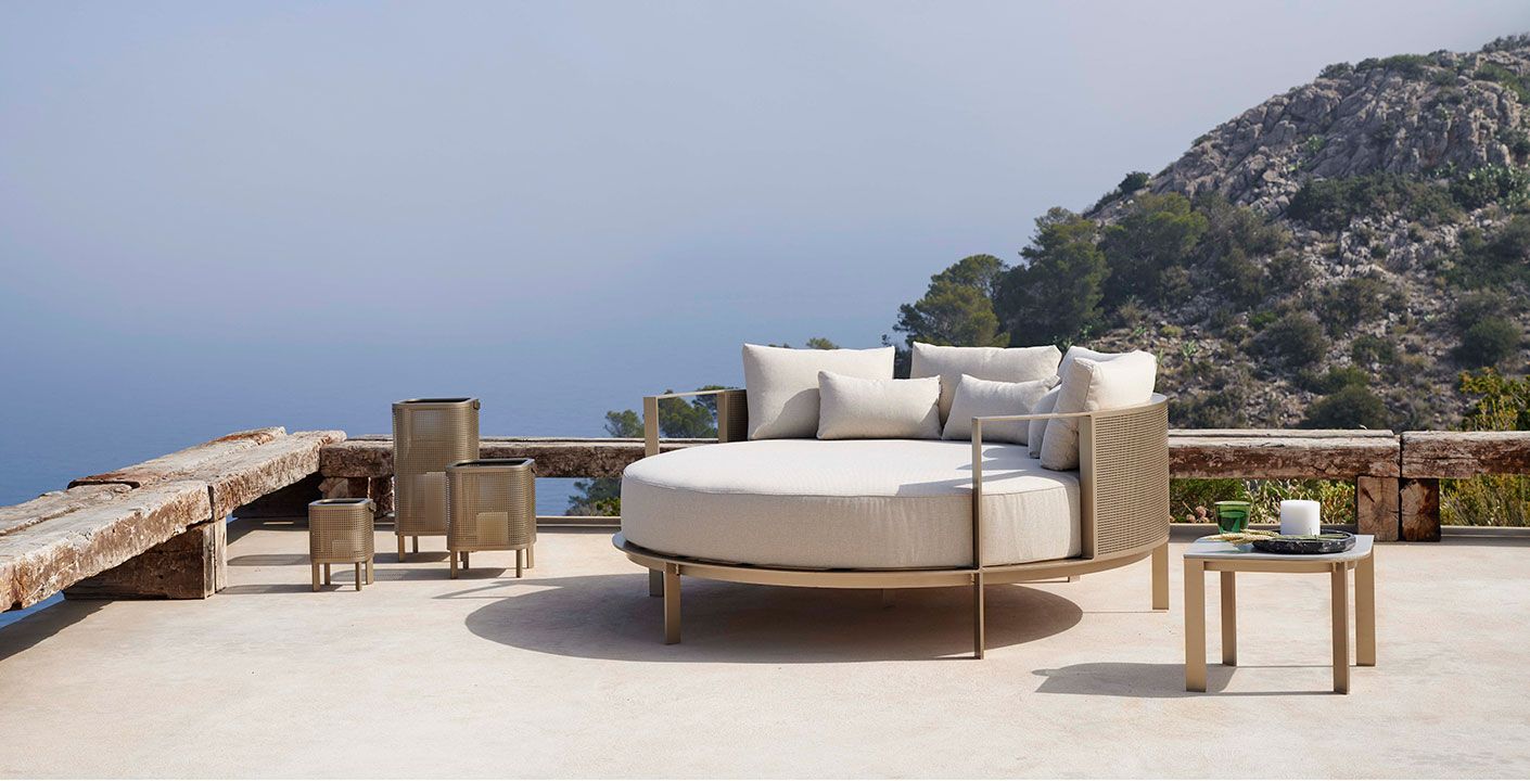 SOLANAS by Gandia Blasco