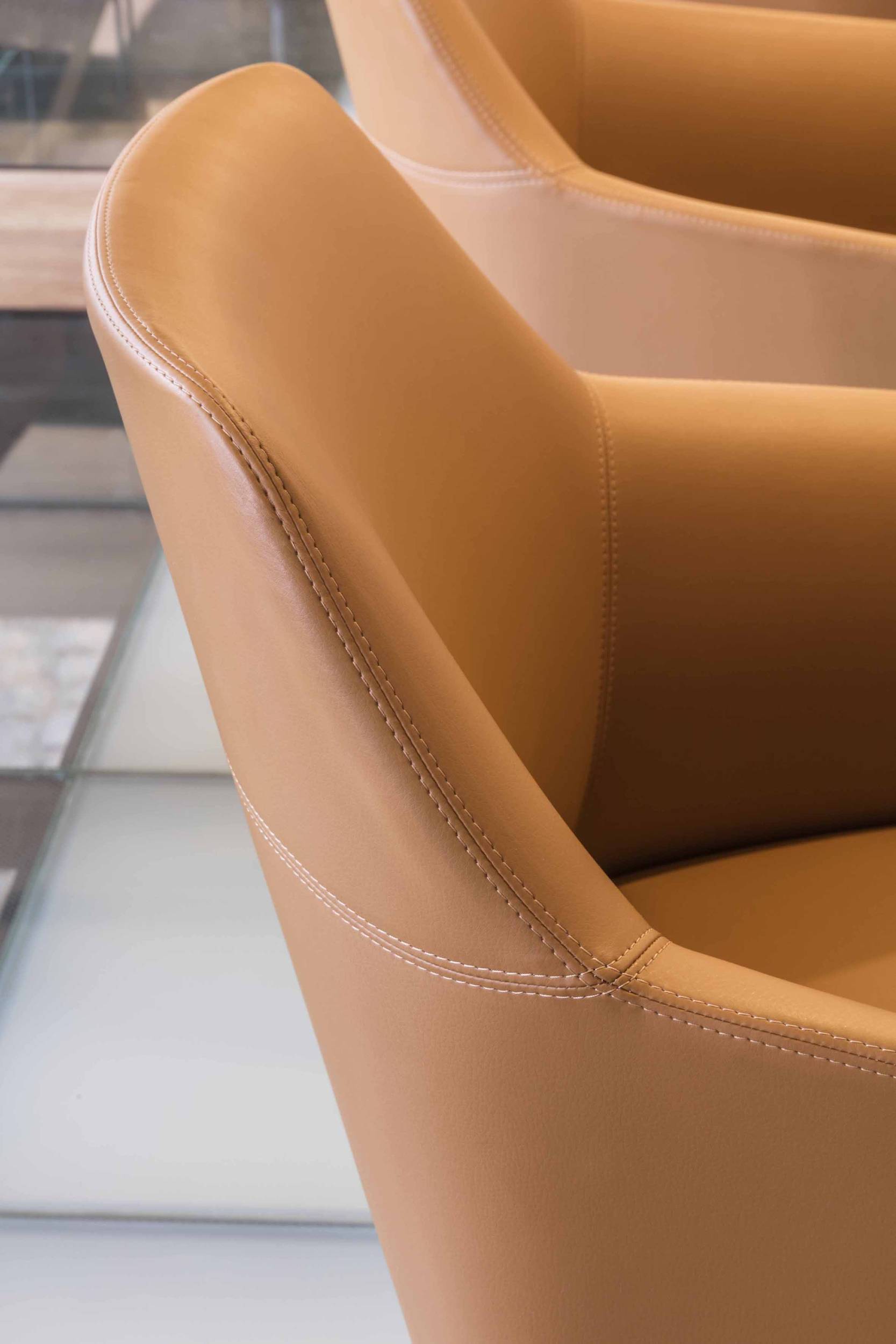 ALYA by Andreu World 39