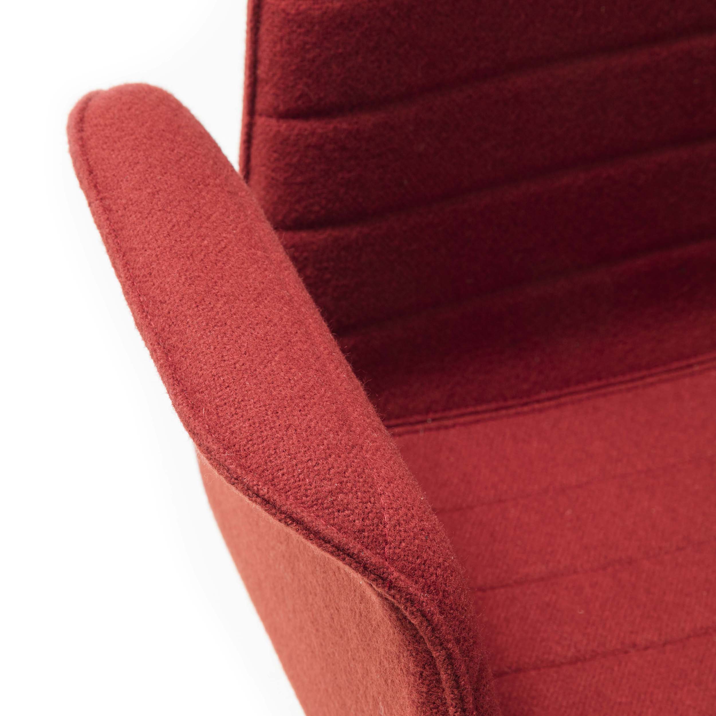 FLEX ARMCHAIR by Andreu World 06