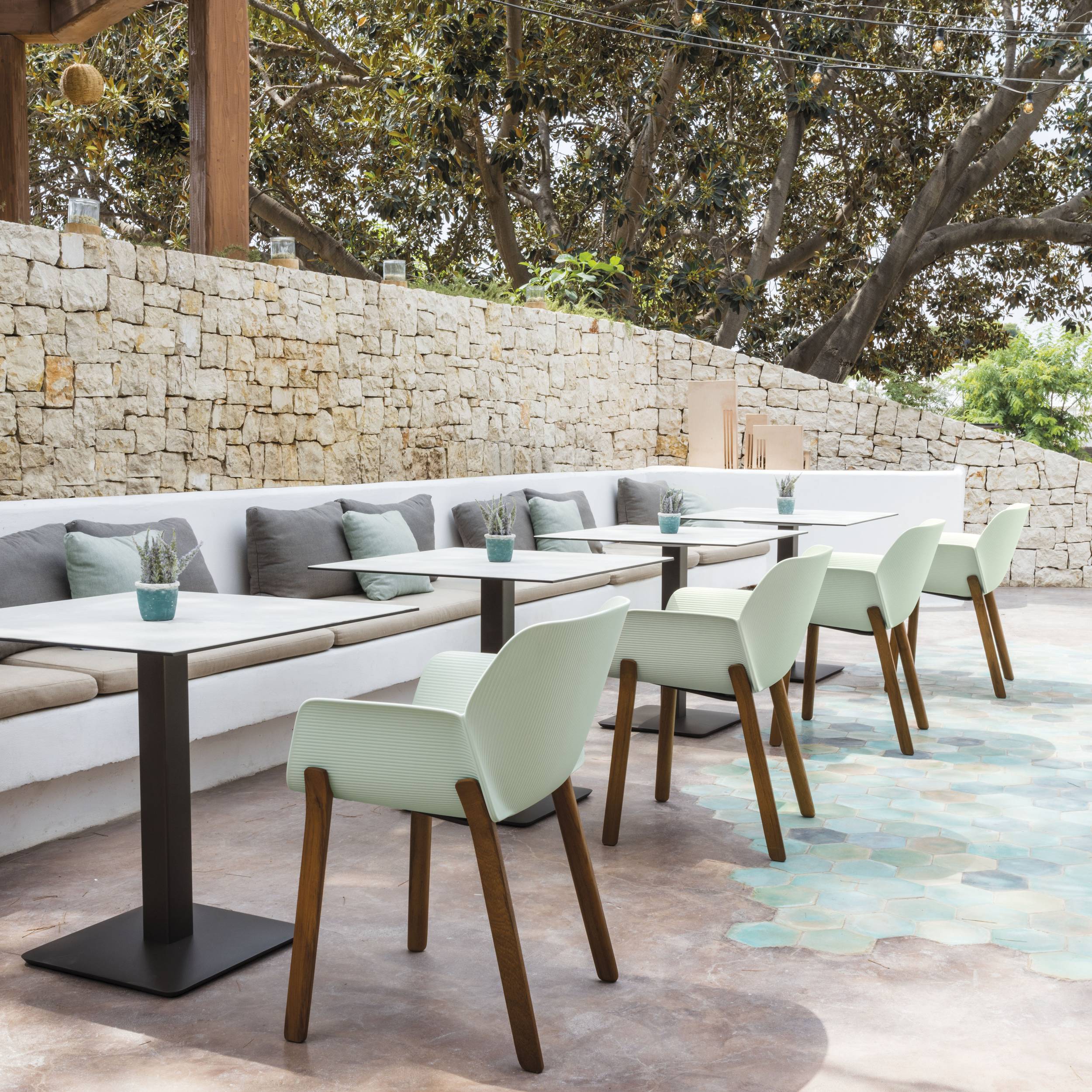 NUEZ OUTDOOR by Andreu World 10