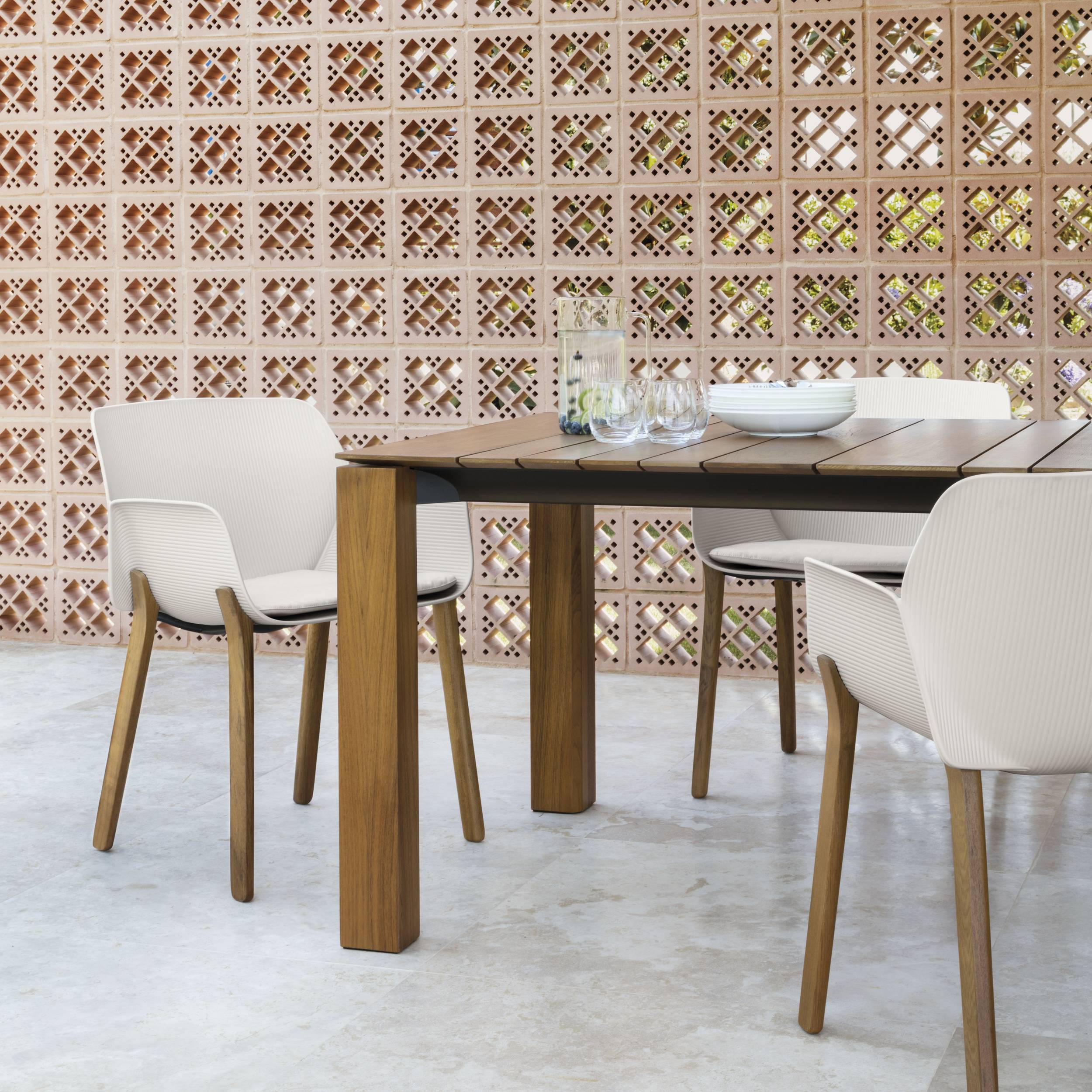 NUEZ OUTDOOR by Andreu World 12