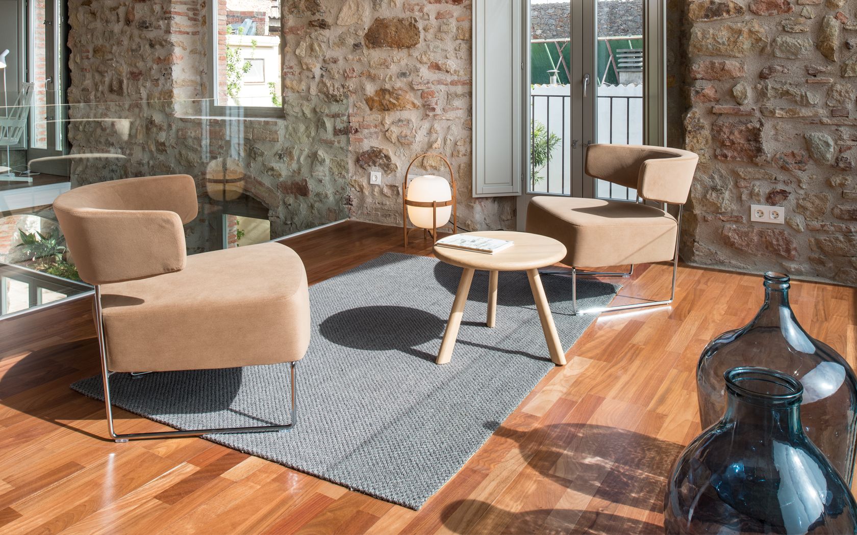 OLIVA by Andreu World 0106