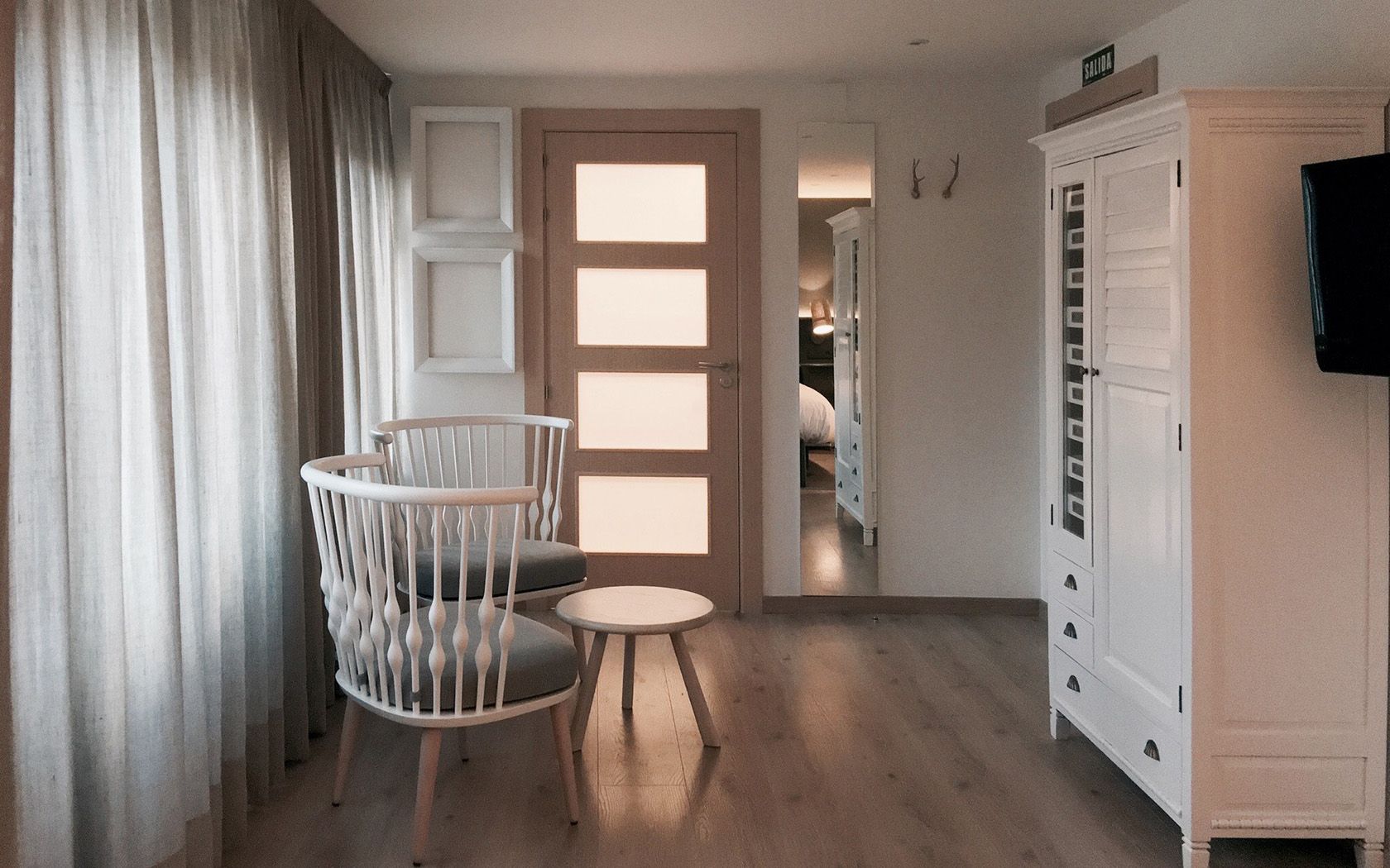 OLIVA by Andreu World 0108