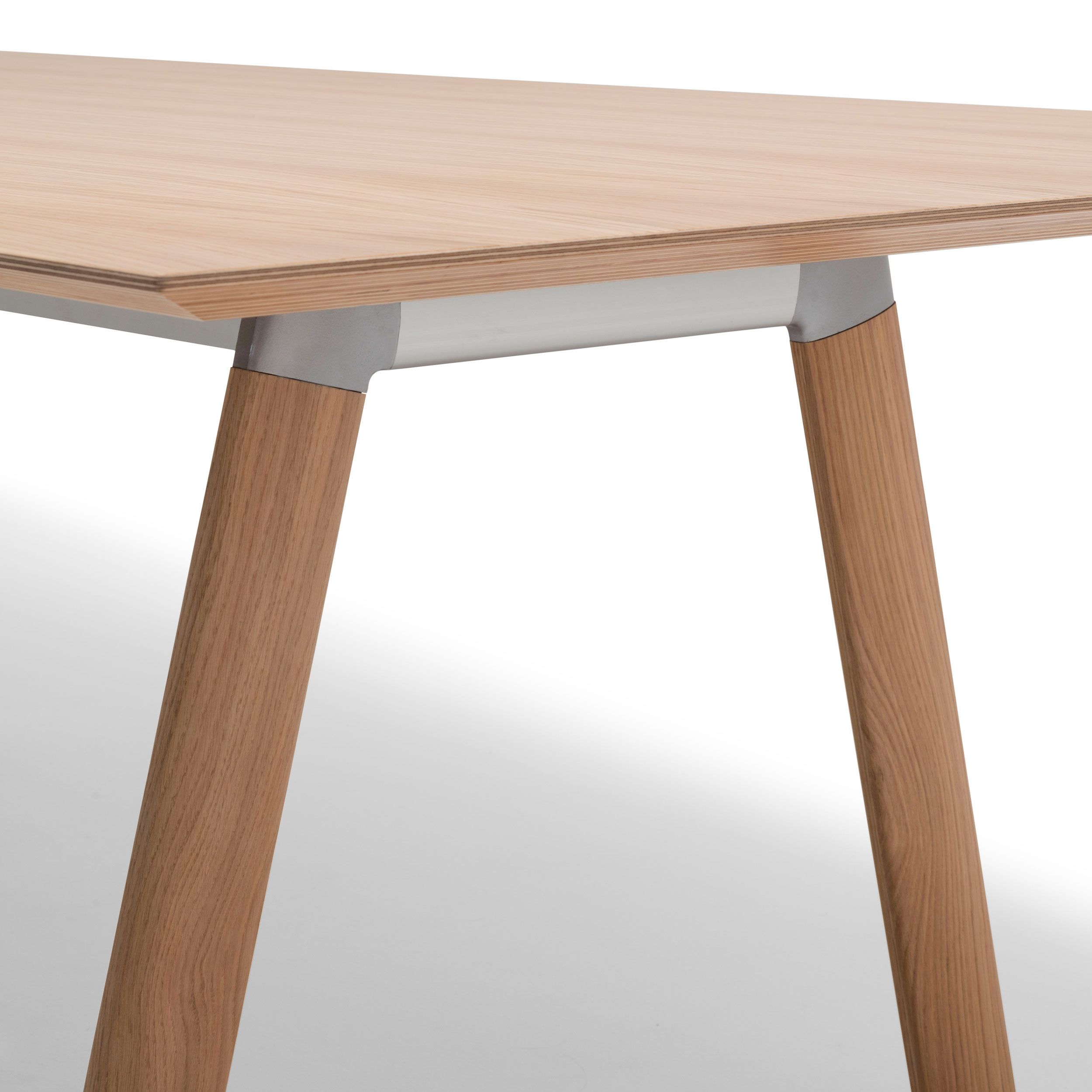 RADIAL CONFERENCE by Andreu World 10