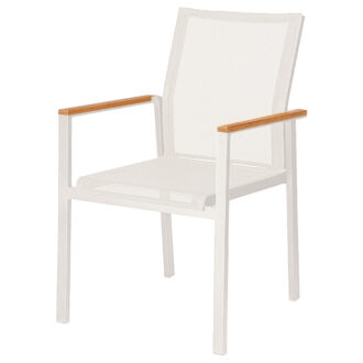 AURA DINING by Barlow Tyrie 013