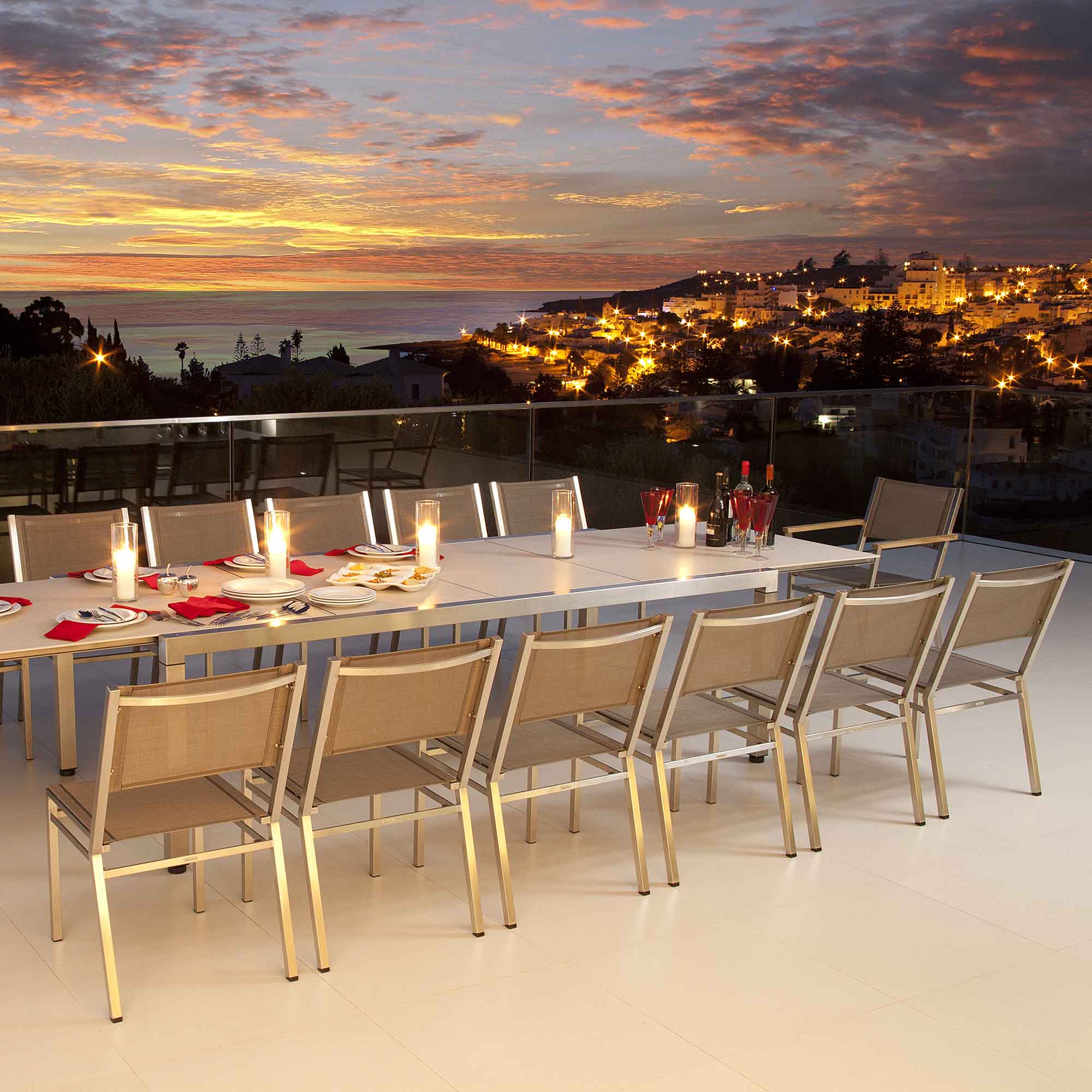 EQUINOX DINING by Barlow Tyrie 025