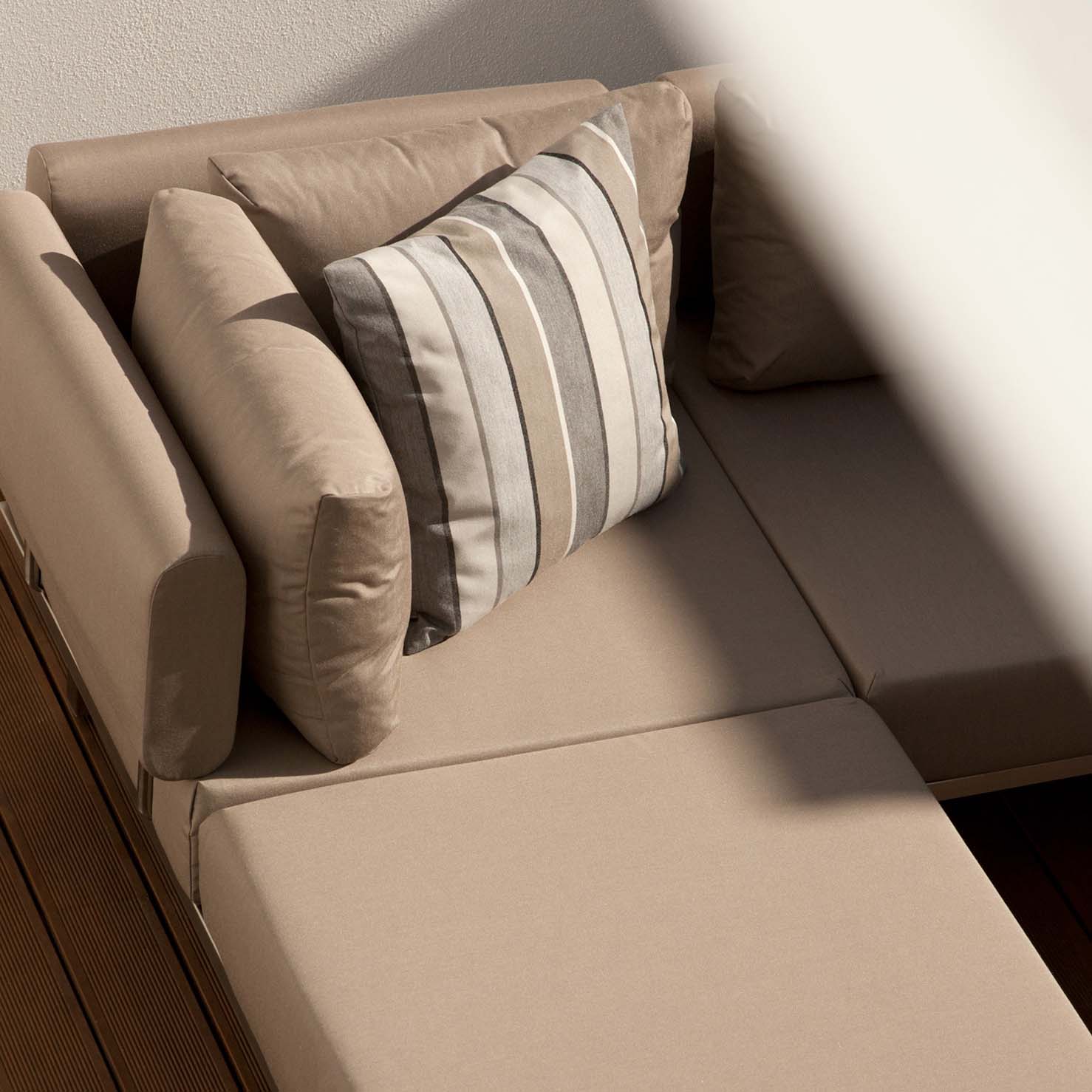 MERCURY DEEP SEATING by Barlow Tyrie 008