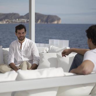 PERGOLA-SOFA by Gandia-Blasco 03