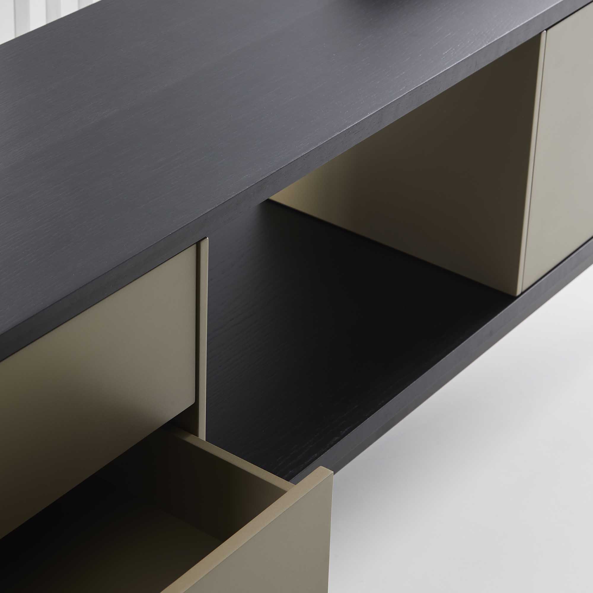 SLATS Sideboard by PUNT MOBLES 011