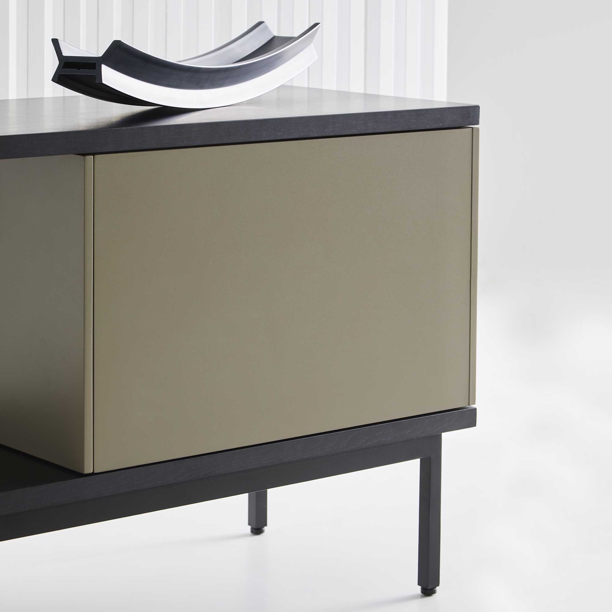 SLATS Sideboard by PUNT MOBLES 012