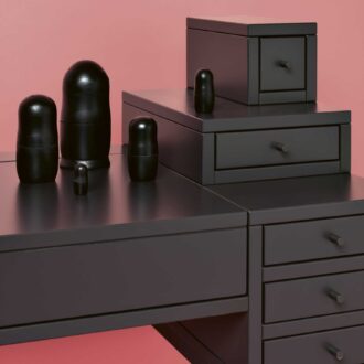 COLLECT Make-up table by Schönbuch 007