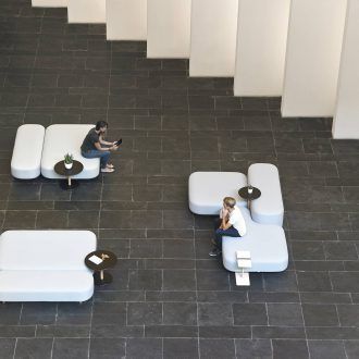 COMMON by VICCARBE 005