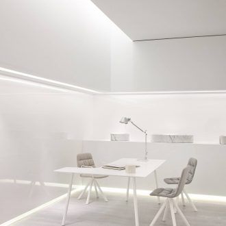 MAARTEN TABLE by VICCARBE 004