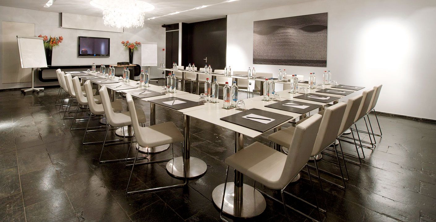 LINEAL COMFORT by Andreu World