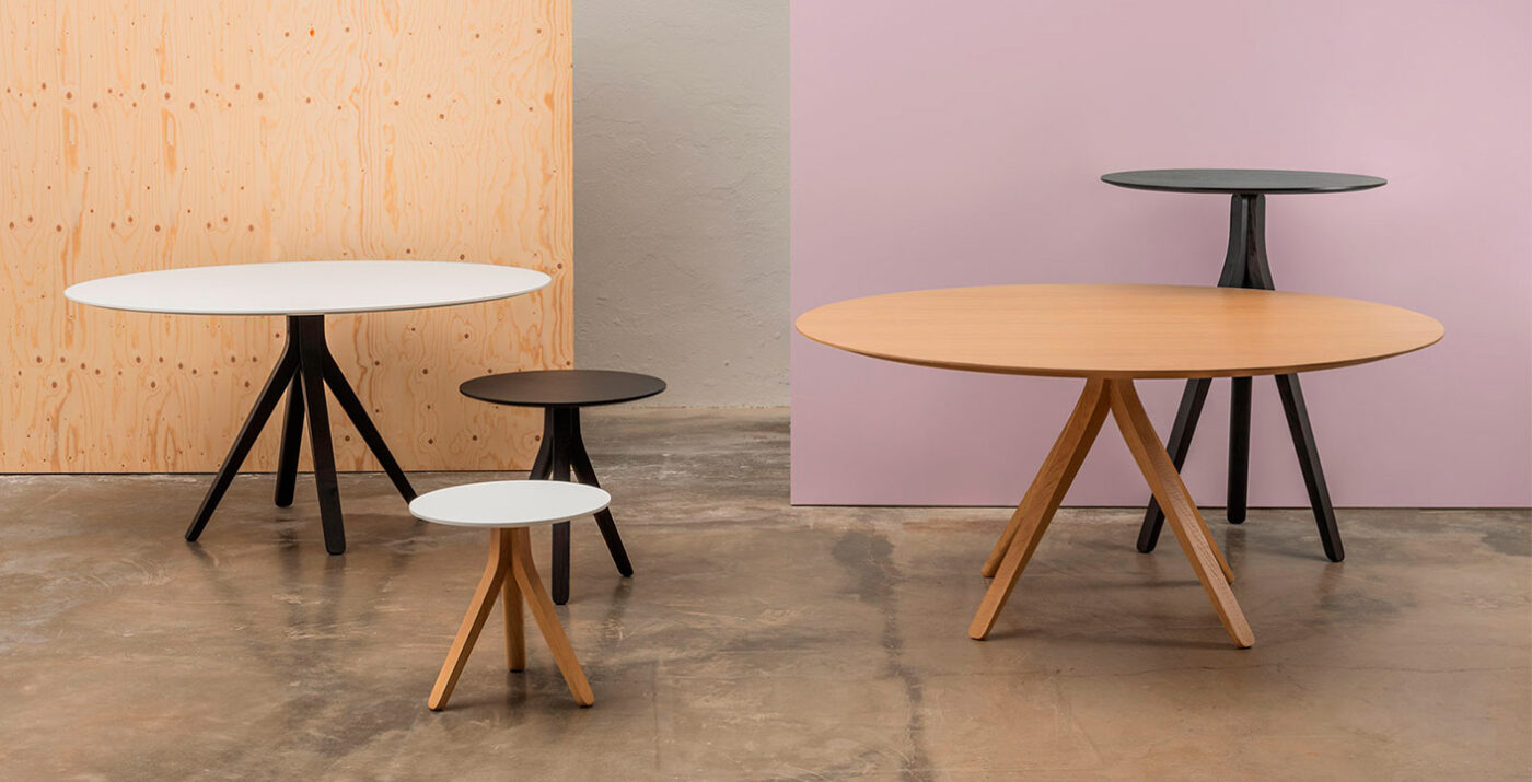 NUEZ TABLE by Andreu World