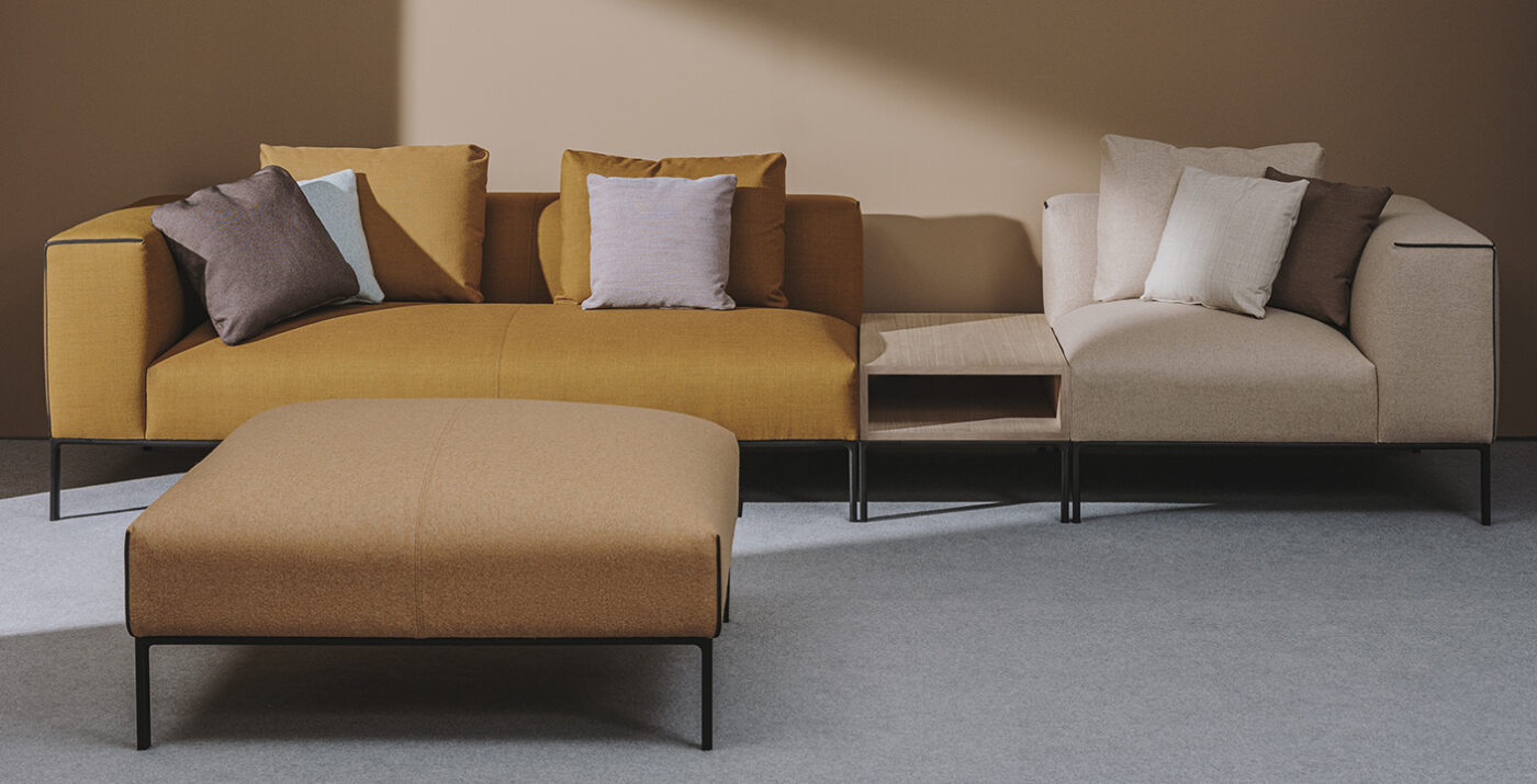 RAGLAN HOME by Andreu World