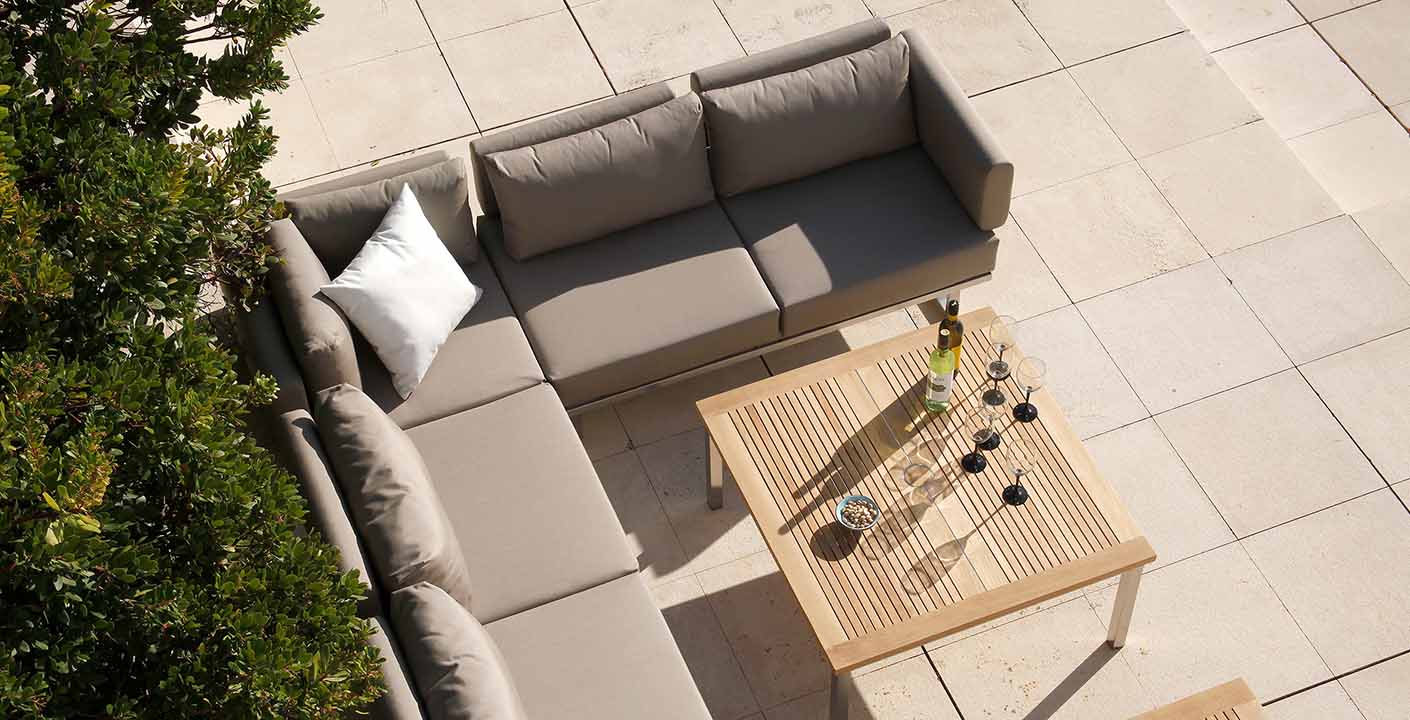 MERCURY DEEP SEATING by Barlow Tyrie