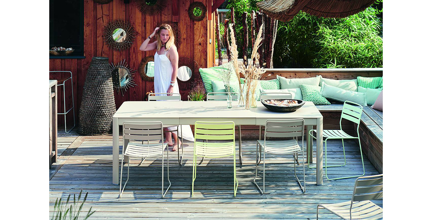 SURPRISING by Fermob