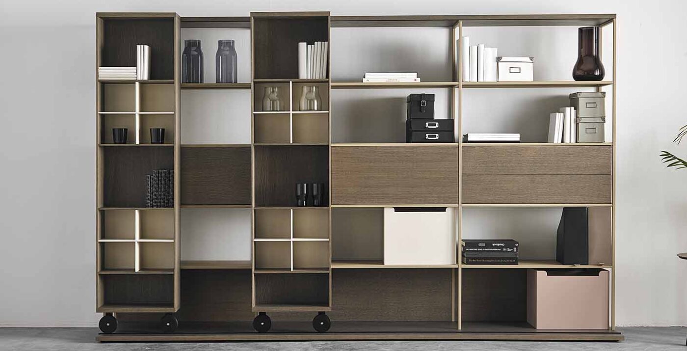 LITERATURA Bookcase by Punt Mobles