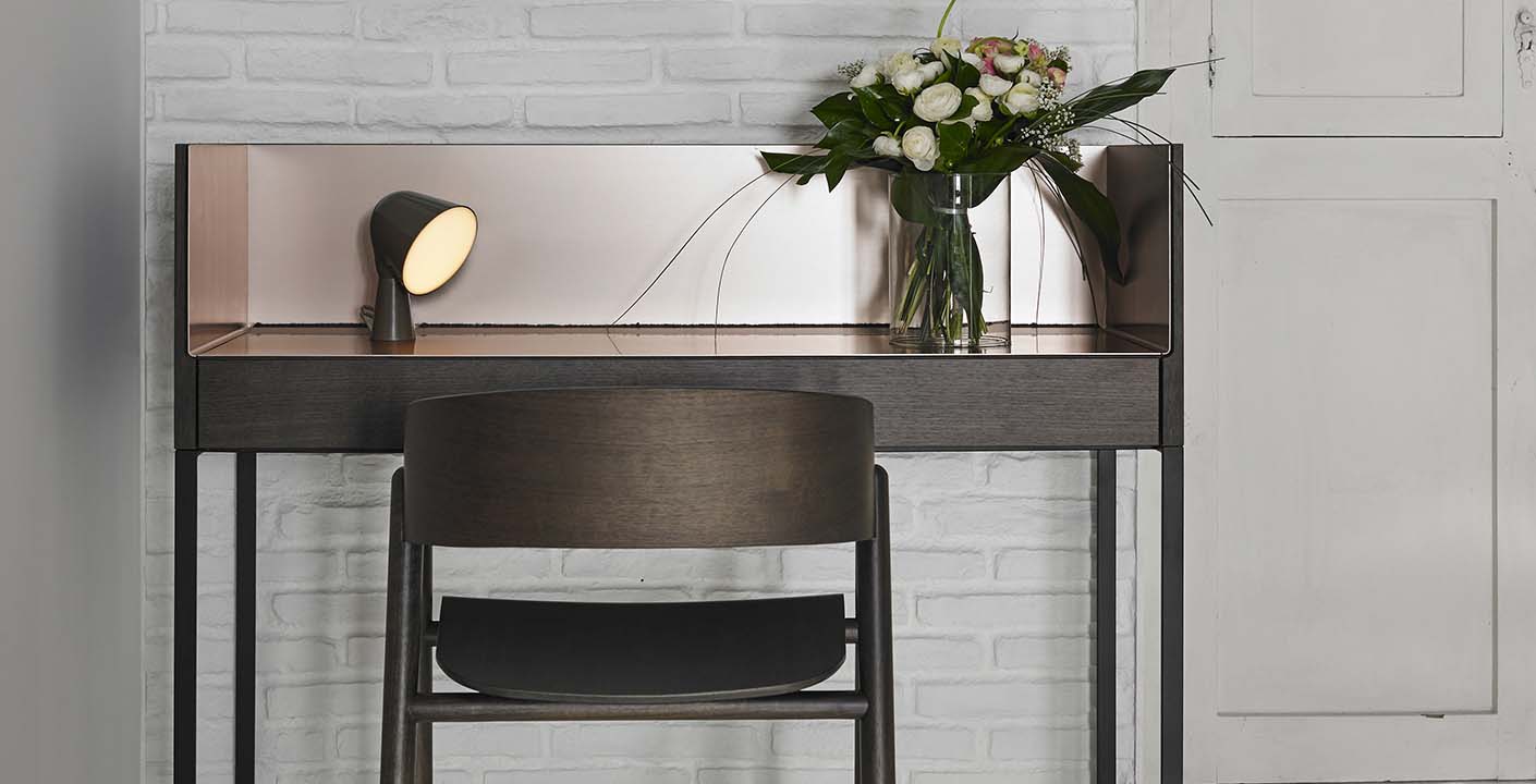 STOCKHOLM Desk-Console by Punt Mobles