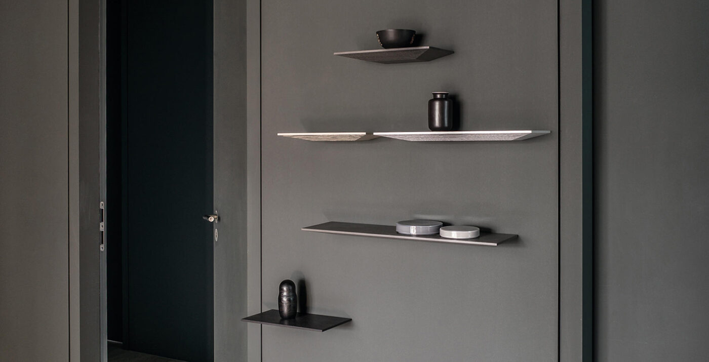 CUT Shelf by Schönbuch