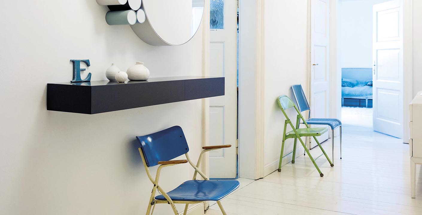 EPOCA Drawer Console by Schönbuch