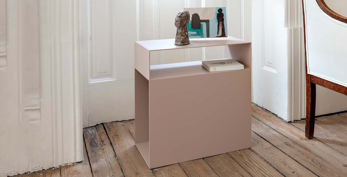 MATCH side table by Schönbuch