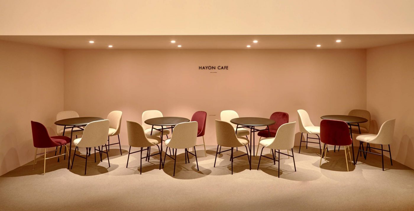 ALETA Table by Viccarbe