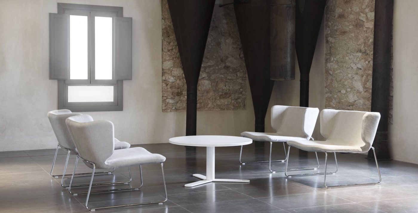ASPA Table by Viccarbe
