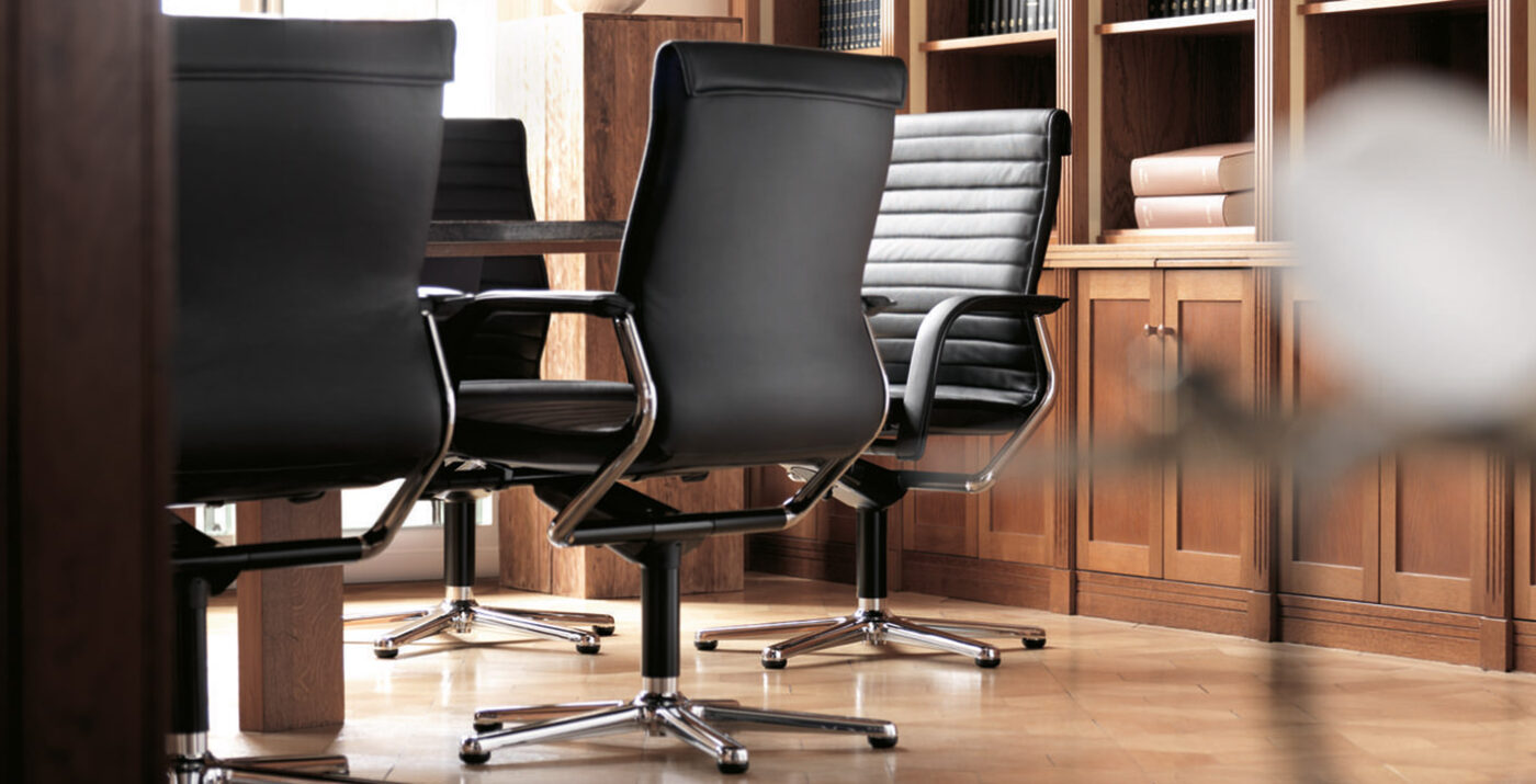 FS Management by Wilkhahn