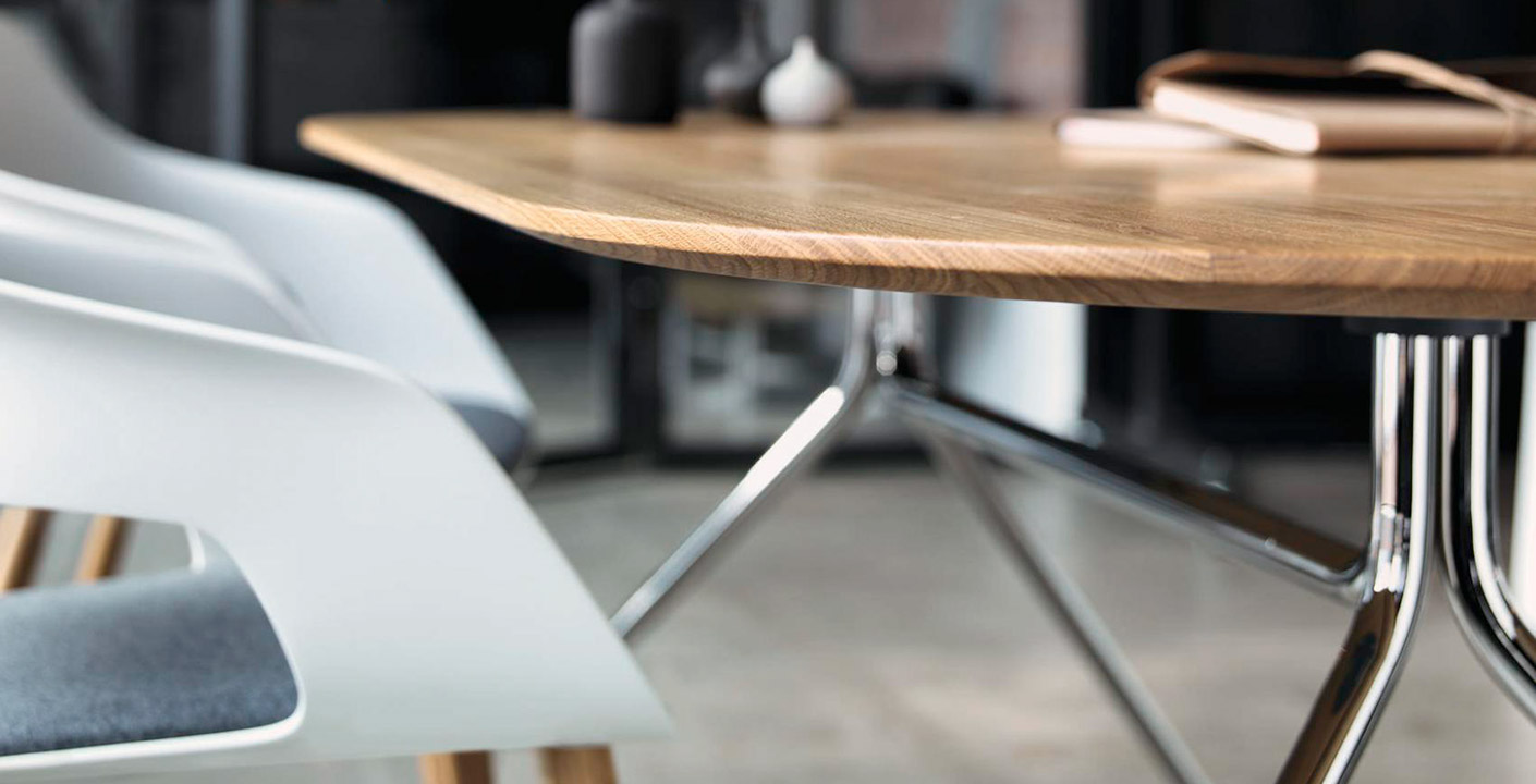 OCCO TABLE by Wilkhahn